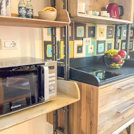 Ca' De La Apartment *