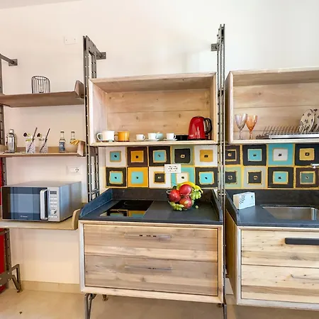 ゲストハウス Ca De La By Ca-sa Check キオッジャ