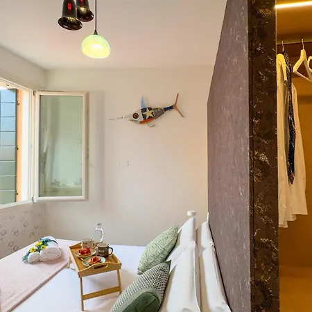 Apartment Ca' De La