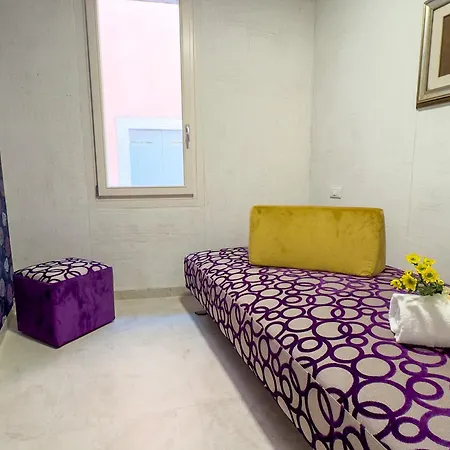 Ca De La By Ca-sa Check بيت ضيافة كيودجا