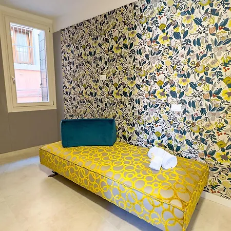 Apartment Ca' De La *