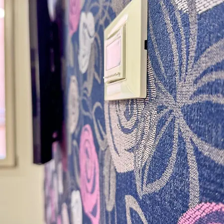 Ca De La By Ca-sa Check بيت ضيافة كيودجا