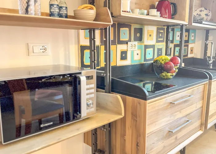 Ca De La By Ca-sa Check Πανσιόν 3*