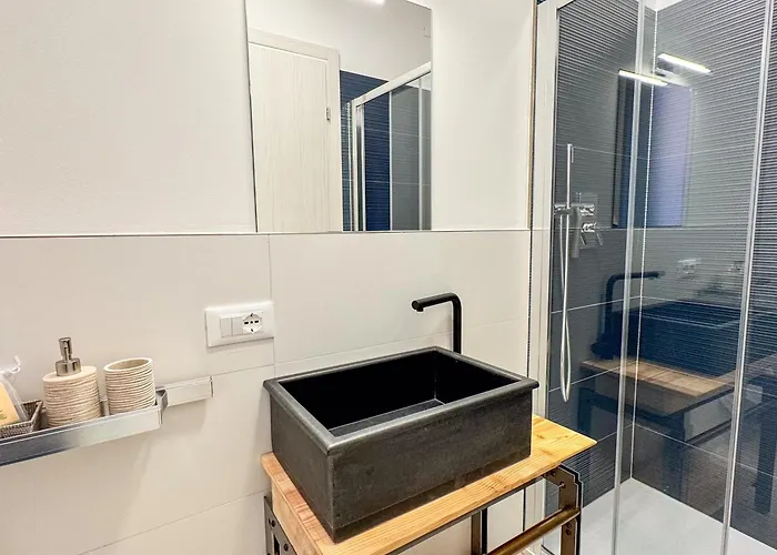 Ca De La By Ca-sa Check