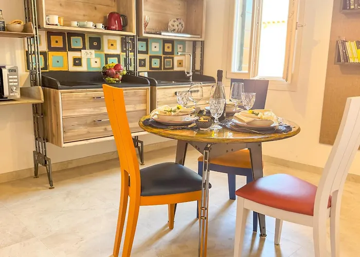 Ca De La By Ca-sa Check Πανσιόν